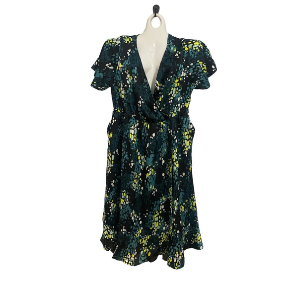 Torrid Midi Bubble Charm Flutter Sleeve Wrap Dress - Picture 3 of 7